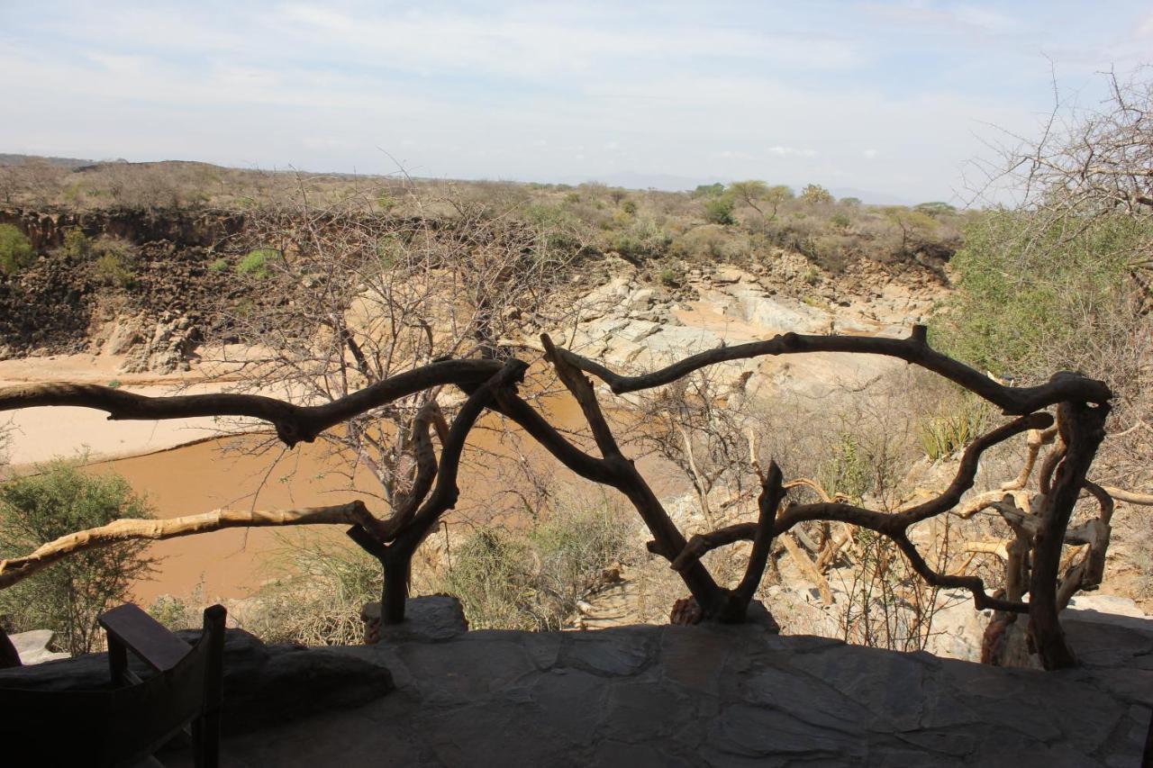 הוילה ארצ'רס פוסט Lion'S Cave Camp, Samburu מראה חיצוני תמונה