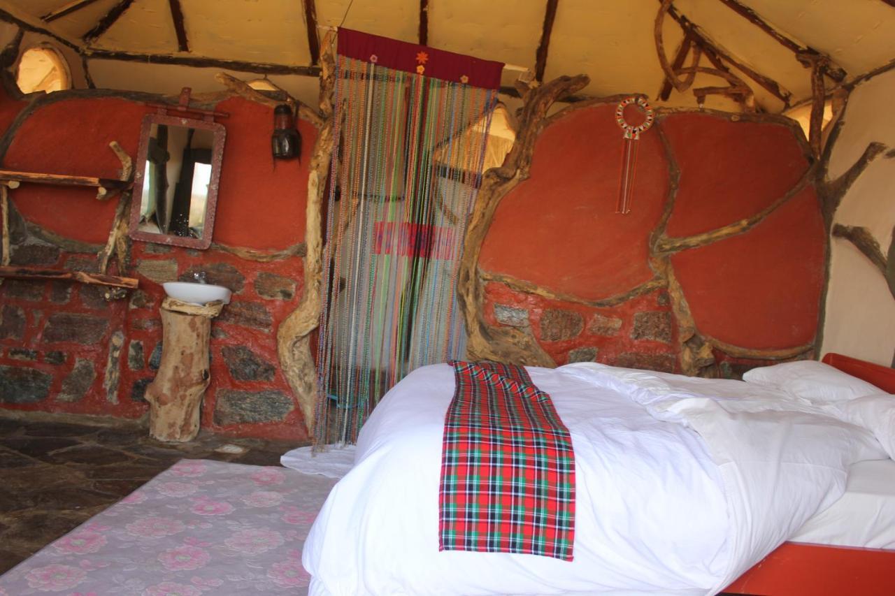 הוילה ארצ'רס פוסט Lion'S Cave Camp, Samburu מראה חיצוני תמונה