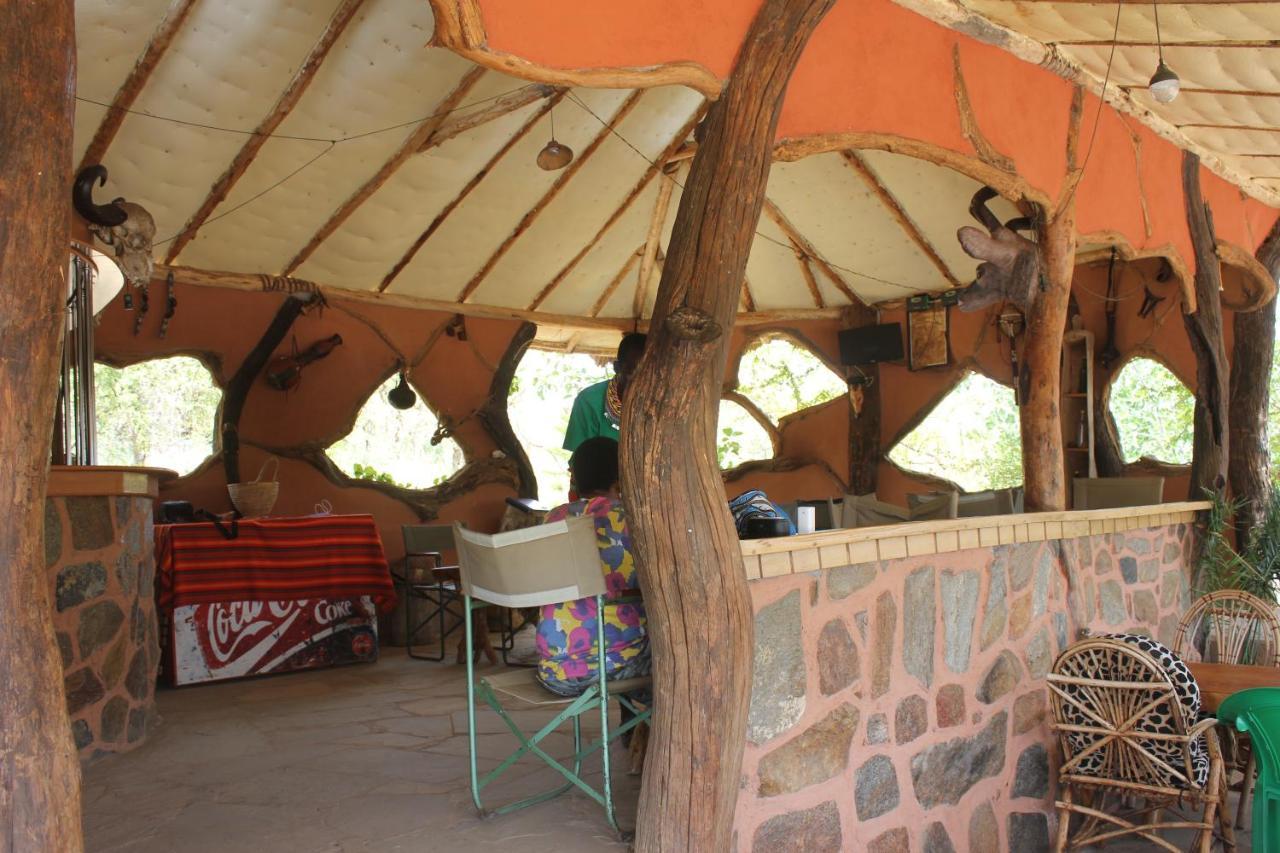 הוילה ארצ'רס פוסט Lion'S Cave Camp, Samburu מראה חיצוני תמונה