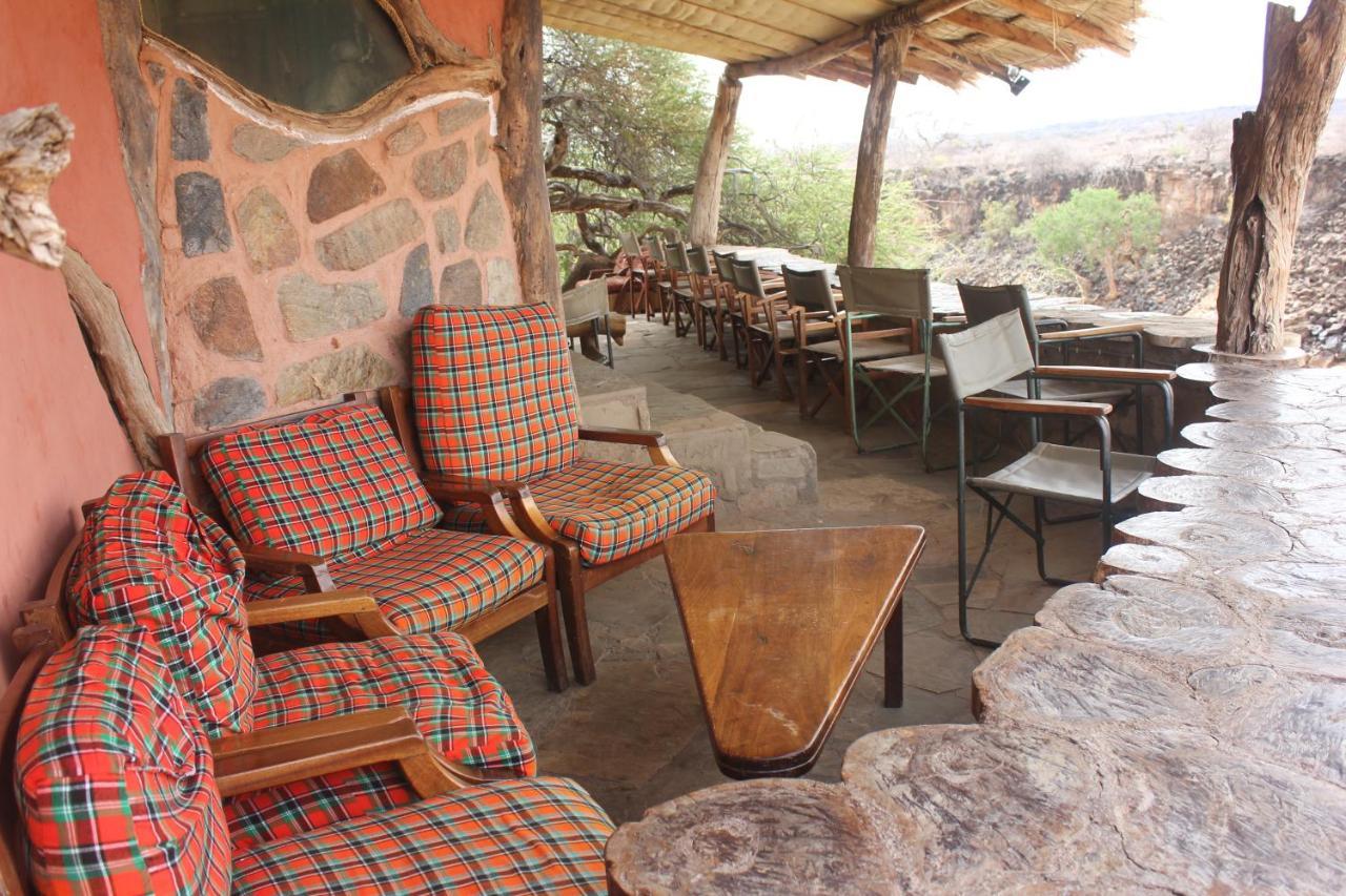 הוילה ארצ'רס פוסט Lion'S Cave Camp, Samburu מראה חיצוני תמונה