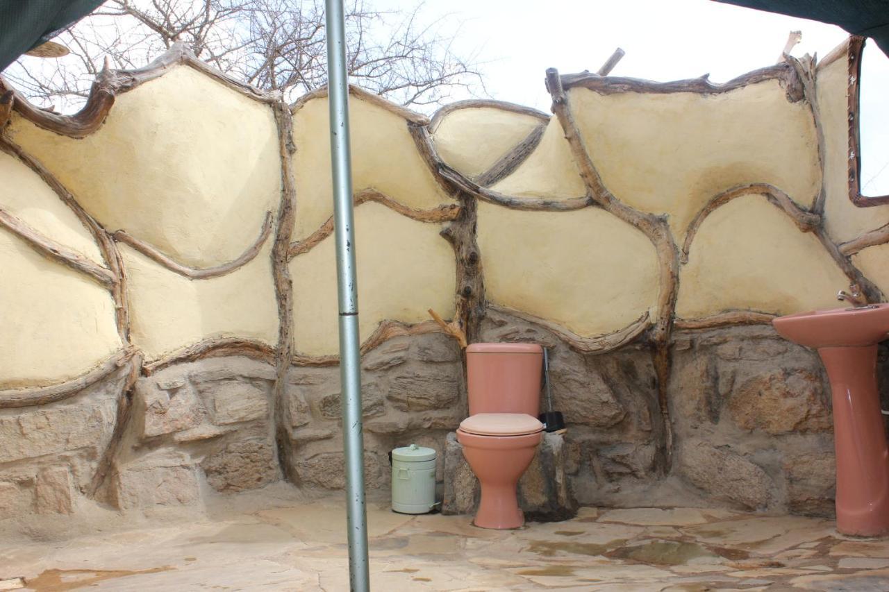 הוילה ארצ'רס פוסט Lion'S Cave Camp, Samburu מראה חיצוני תמונה