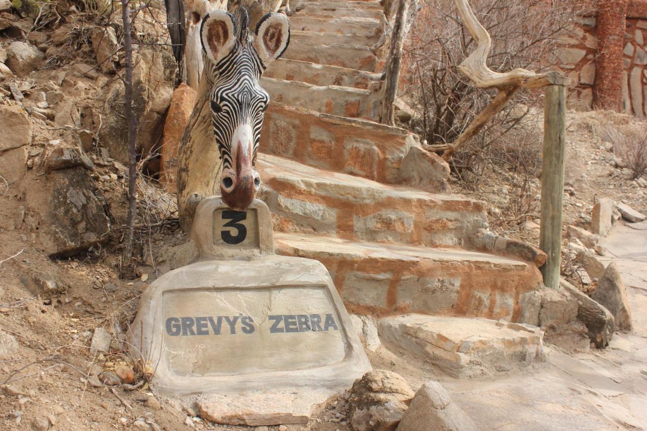 הוילה ארצ'רס פוסט Lion'S Cave Camp, Samburu מראה חיצוני תמונה