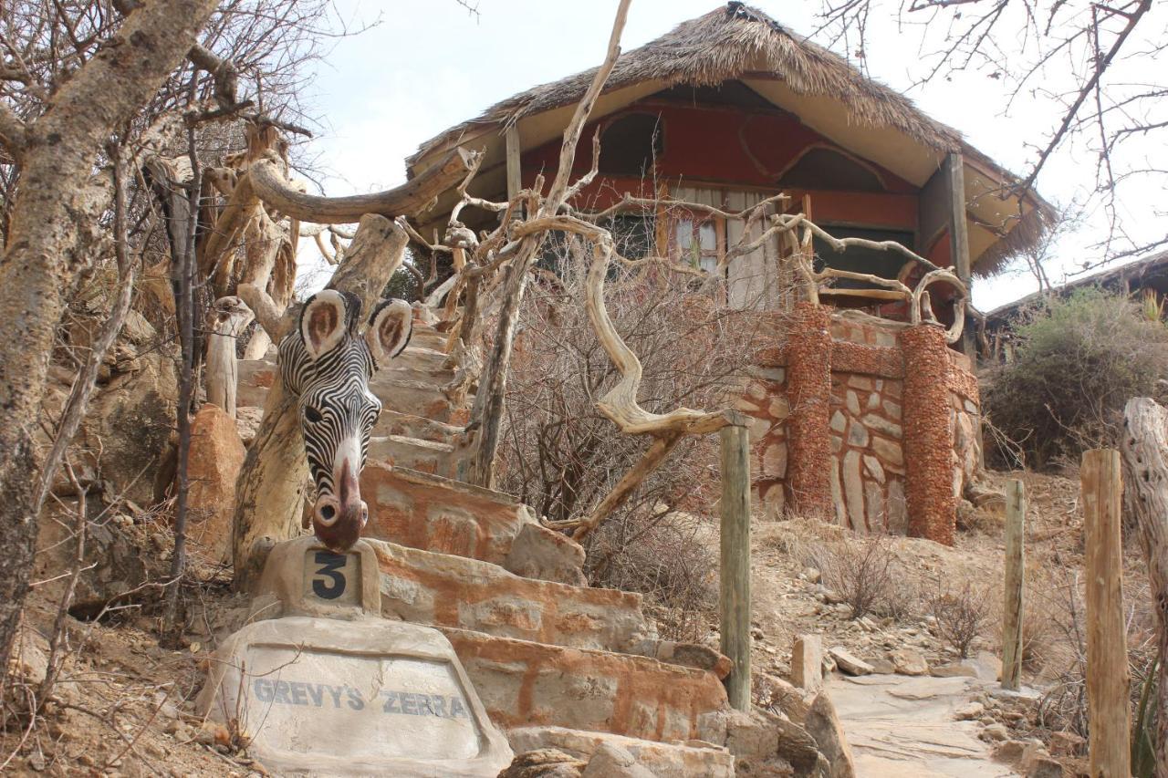 הוילה ארצ'רס פוסט Lion'S Cave Camp, Samburu מראה חיצוני תמונה